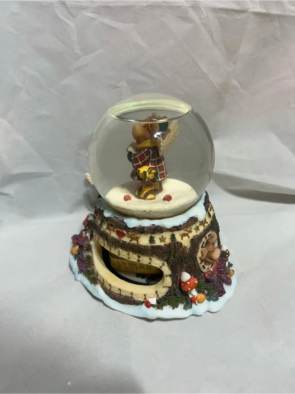 Vintage Heritage Musical Water Globe Moose Angel Carolers Double Revolving